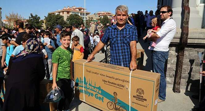 Okullar tatile girdi, şimdi sıra bisiklet hediyeli Konya geleneğinde 9